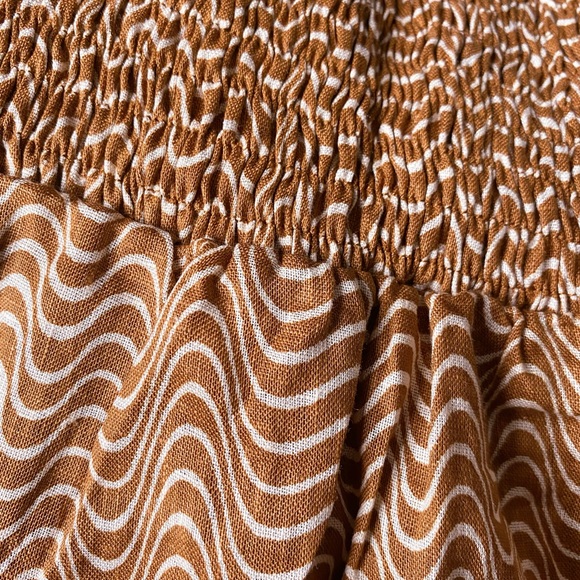 Faithfull Cut-Out Linen Midi Dress new with tag  US size 12 - Picture 5 of 7